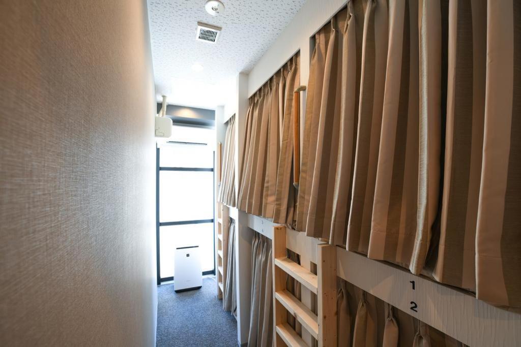 Mash Cafe & Bed Akihabara Hostel Tokio Buitenkant foto